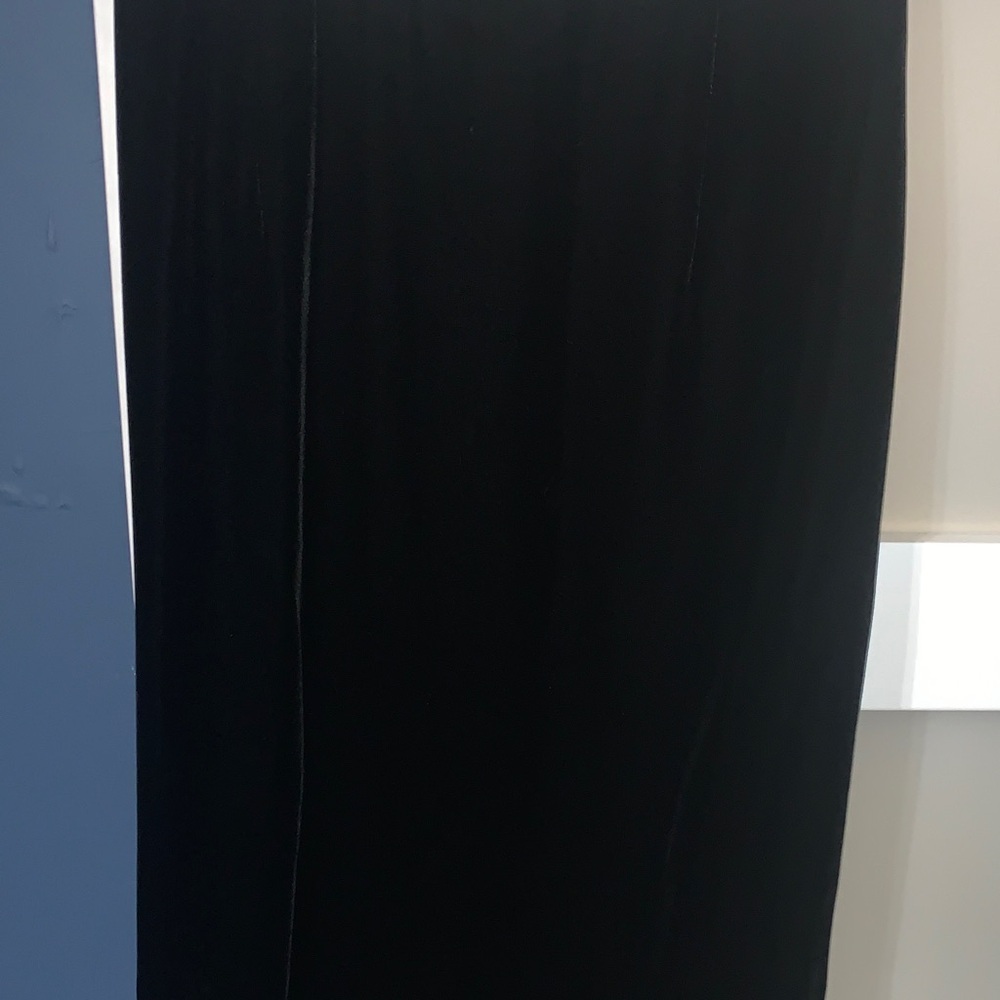 Ann Taylor Classic Black Pencil Skirt - Picture 3 of 6